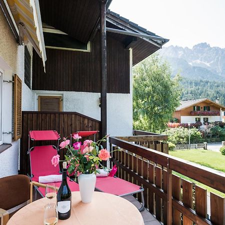 Apartments Drei Zinnen San Candido Esterno foto